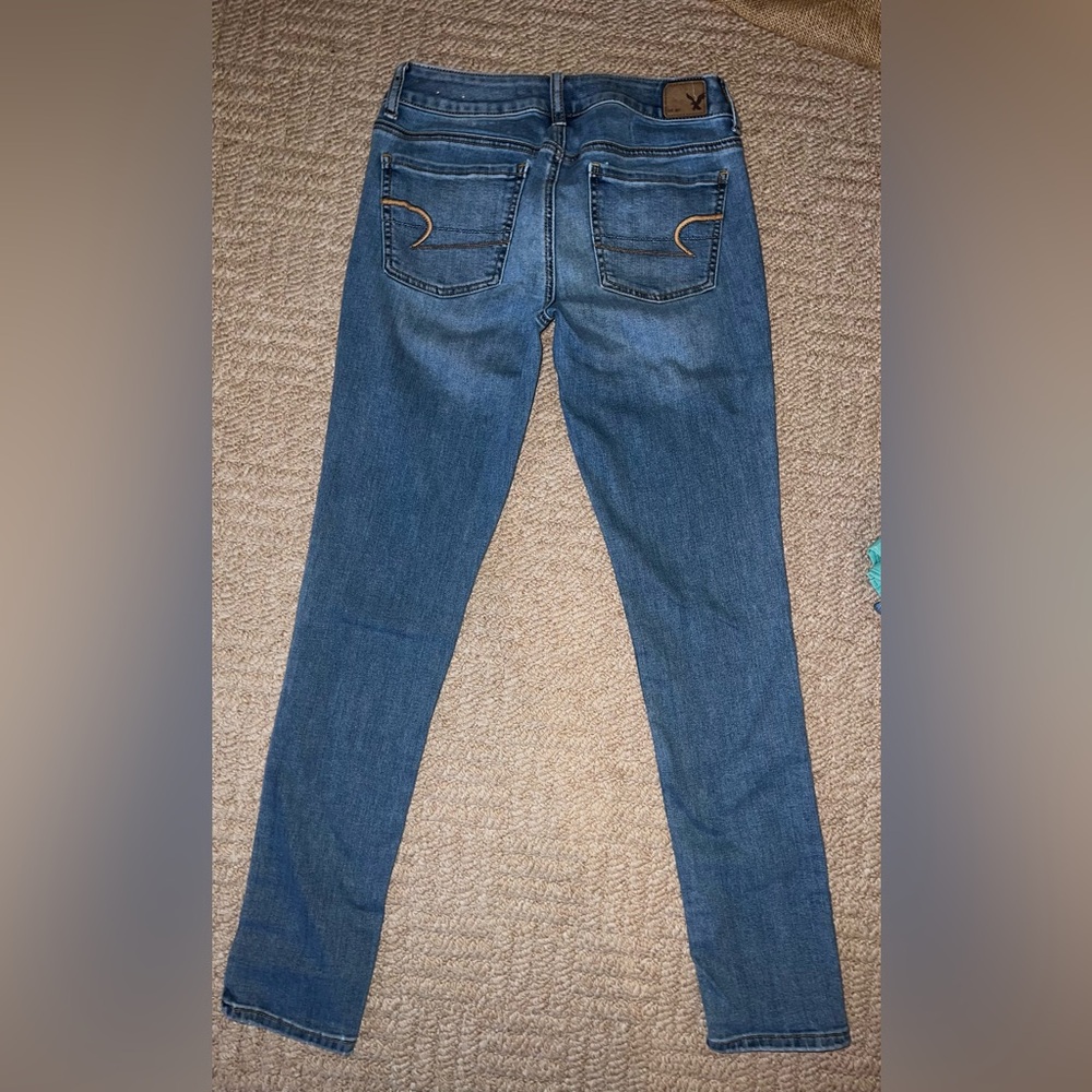 American Eagle Women's Mid Wash Skinny Jeans - Blue - Picture 3 of 3